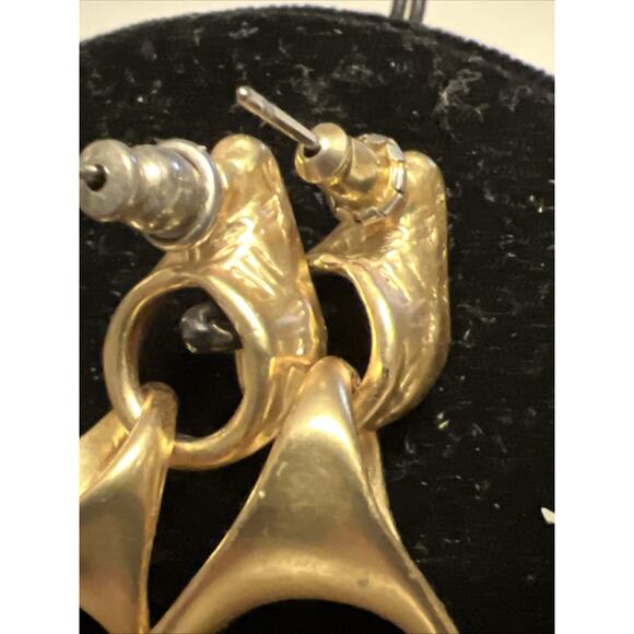 Modernist Earrings Matte Gold Pierced Dangle Stud Faux Pearl Designer Inspired - Picture 9 of 9